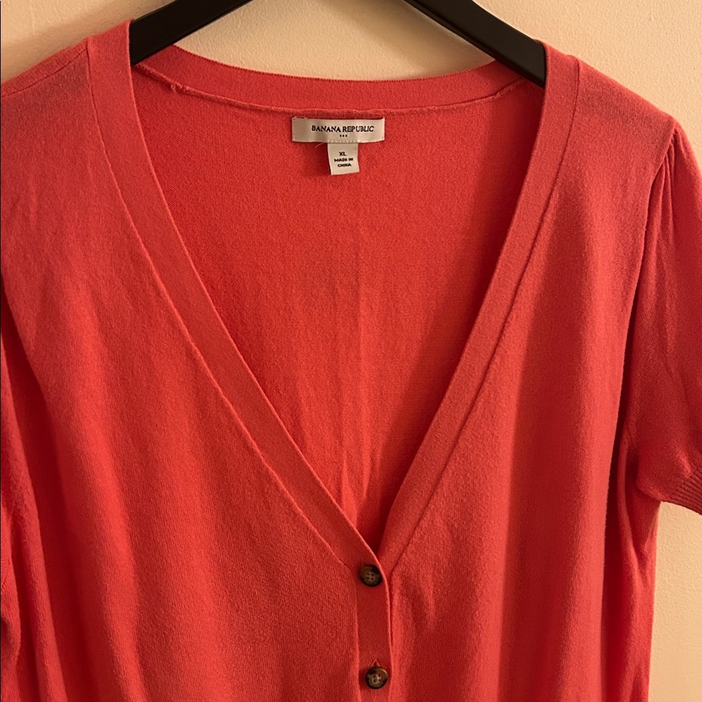 Banana Republic Women’s Short Sleeve Cardigan XL Coral 100% Cotton 6-Button